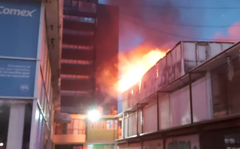 Sin víctimas incendio en Avenida Carranza en la capital de SLP - El Sol de  San Luis | Noticias Locales, Policiacas, sobre México, San Luis Potosí y el  Mundo