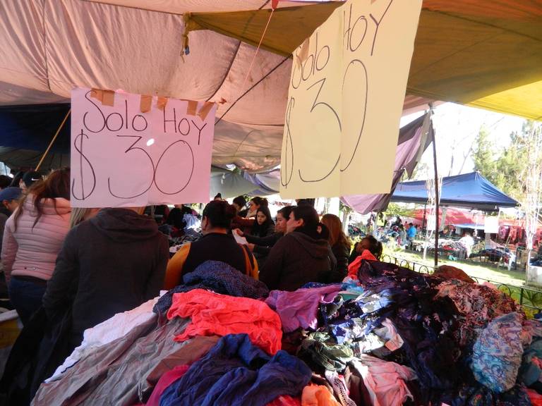 Pásele, pásele!.., ropa usada, todos la compran - El Sol de San Luis | Noticias Locales, Policiacas, sobre México, San Luis Potosí y el Mundo