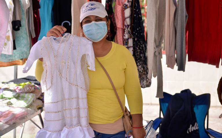 Disminuye la venta de ropa para niño Dios, aseguró comerciante - El Sol de San  Luis | Noticias Locales, Policiacas, sobre México, San Luis Potosí y el  Mundo