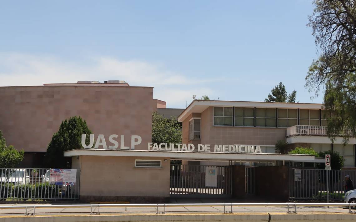 Otwarcie Laboratorium Specjalności Lekarskich UASLP;  Oto ich stoły – El Sol de San Luis